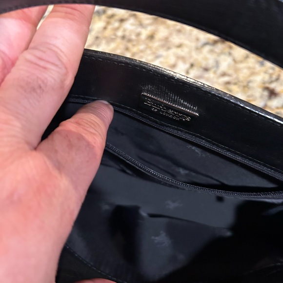BURBERRY’s Leather Hand Bag - Picture 8 of 15
